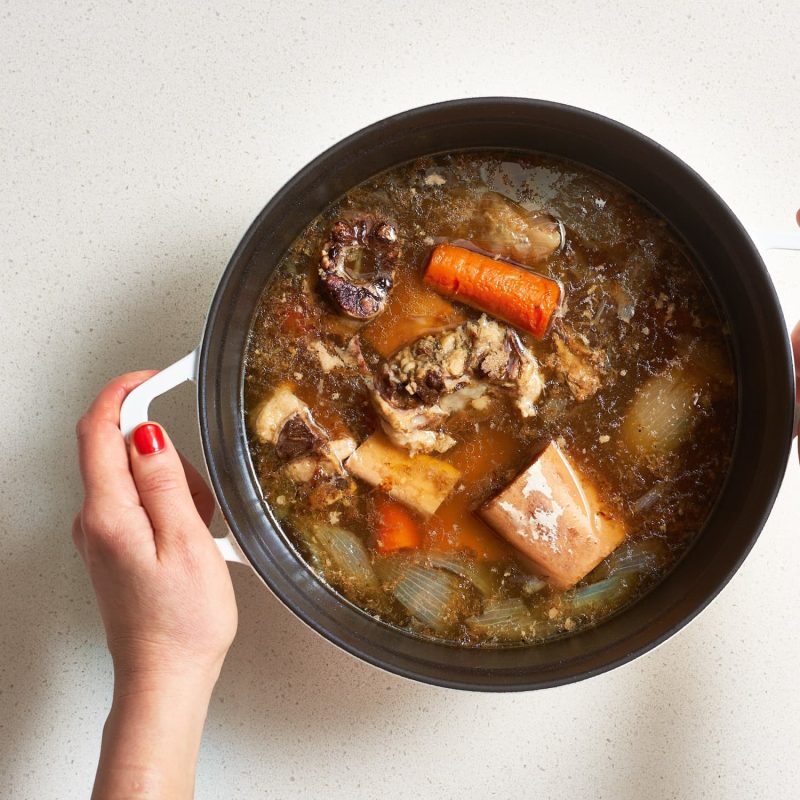 Best Drinks for Hangover Recovery, Bone Broth