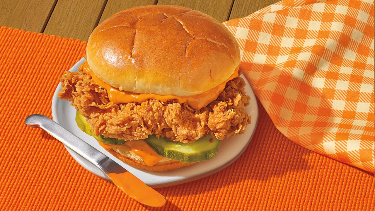 Best Fast Food Chicken Sandwich: Popeyes's Chicken Sandwich